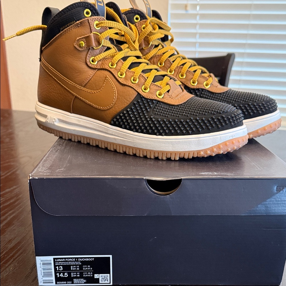 Nike Men's Black and Brown Lunar Force 1 Duckboot
